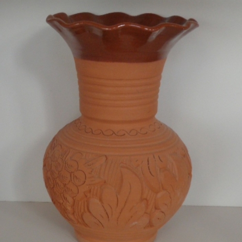 Vase 7