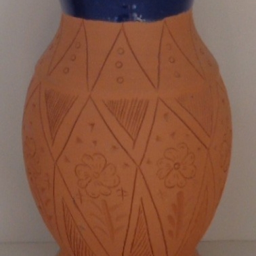 Vase 12